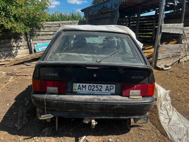 Чорний ВАЗ 2114 Самара, об'ємом двигуна 0 л та пробігом 250 тис. км за 698 $, фото 1 на Automoto.ua