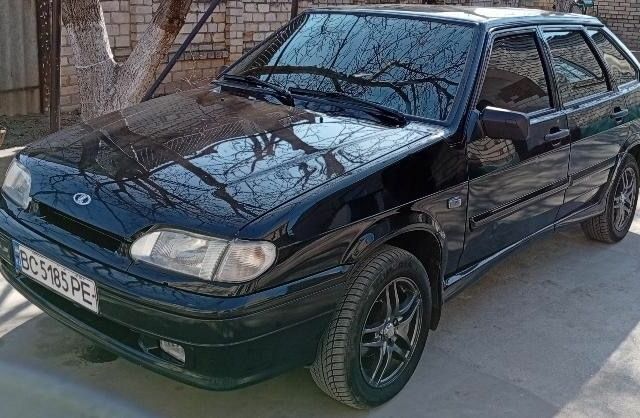 Чорний ВАЗ 2114 Самара, об'ємом двигуна 1.6 л та пробігом 160 тис. км за 2850 $, фото 1 на Automoto.ua