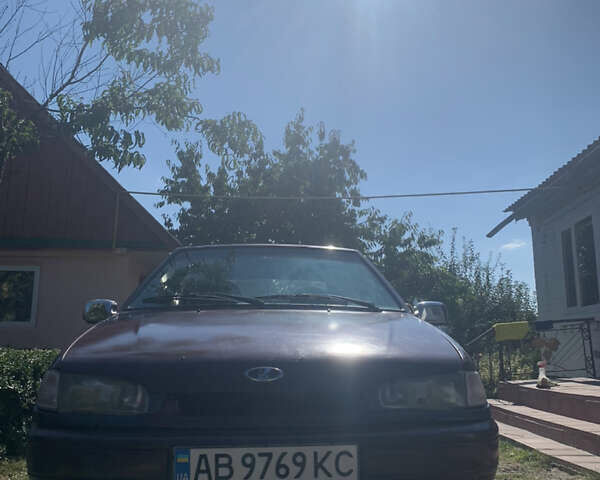 Красный ВАЗ 2114 Самара, объемом двигателя 1.5 л и пробегом 240 тыс. км за 1750 $, фото 1 на Automoto.ua