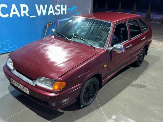 Красный ВАЗ 2114 Самара, объемом двигателя 1.5 л и пробегом 246 тыс. км за 1106 $, фото 1 на Automoto.ua