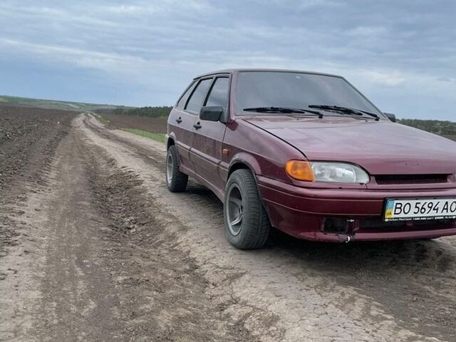 Красный ВАЗ 2114 Самара, объемом двигателя 1.5 л и пробегом 130 тыс. км за 1850 $, фото 1 на Automoto.ua