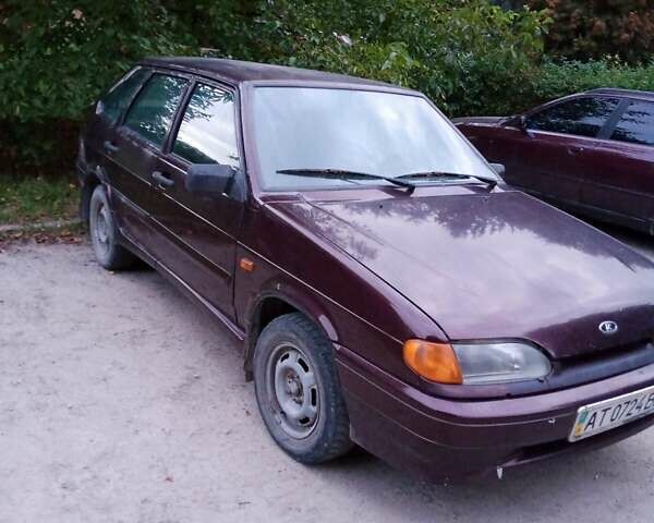 Красный ВАЗ 2114 Самара, объемом двигателя 1.6 л и пробегом 255 тыс. км за 850 $, фото 1 на Automoto.ua