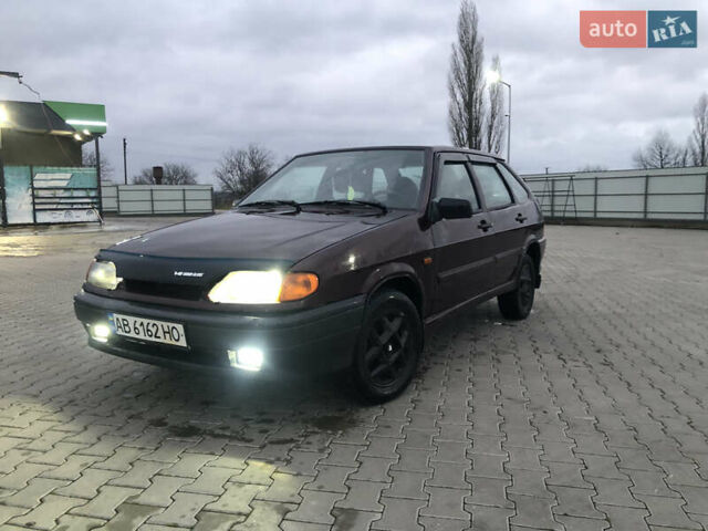 Красный ВАЗ 2114 Самара, объемом двигателя 1.6 л и пробегом 150 тыс. км за 1900 $, фото 1 на Automoto.ua