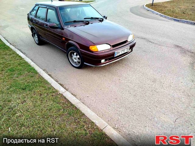 Красный ВАЗ 2114 Самара, объемом двигателя 1.6 л и пробегом 140 тыс. км за 2800 $, фото 1 на Automoto.ua