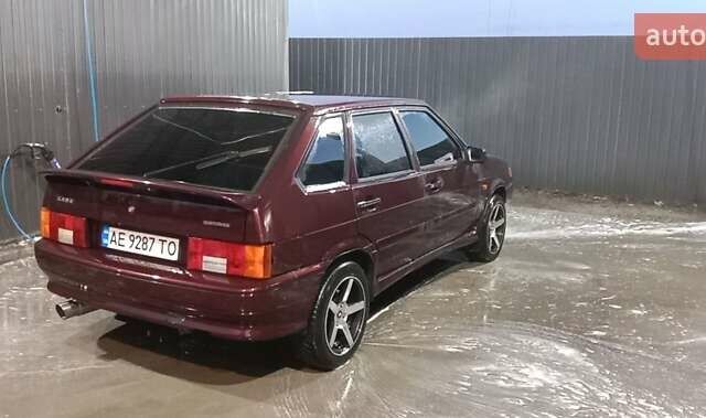 Красный ВАЗ 2114 Самара, объемом двигателя 1.6 л и пробегом 117 тыс. км за 3000 $, фото 1 на Automoto.ua