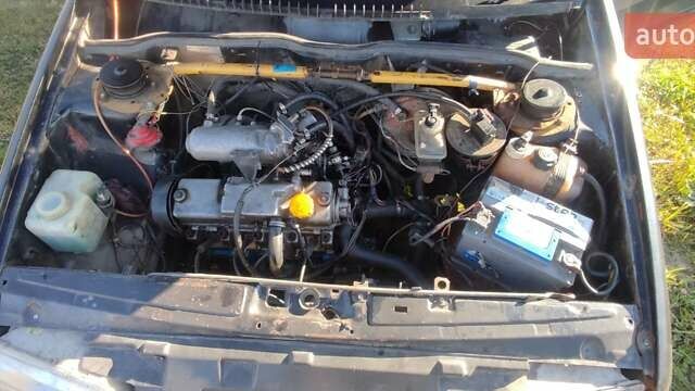 ВАЗ 2114 Самара, об'ємом двигуна 1.5 л та пробігом 242 тис. км за 1000 $, фото 1 на Automoto.ua