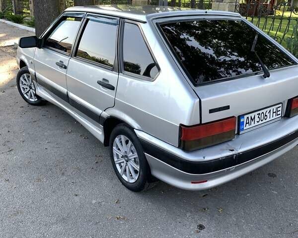 Серый ВАЗ 2114 Самара, объемом двигателя 1.5 л и пробегом 360 тыс. км за 1800 $, фото 1 на Automoto.ua