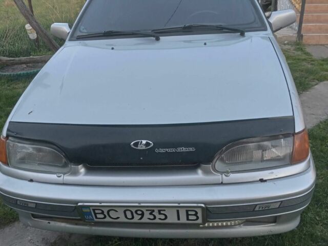 Серый ВАЗ 2114 Самара, объемом двигателя 1.5 л и пробегом 200 тыс. км за 1800 $, фото 1 на Automoto.ua