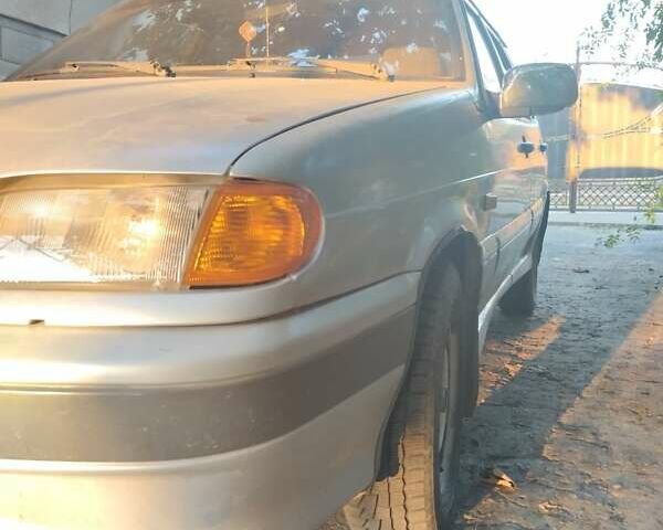 Серый ВАЗ 2114 Самара, объемом двигателя 1.5 л и пробегом 200 тыс. км за 1800 $, фото 1 на Automoto.ua