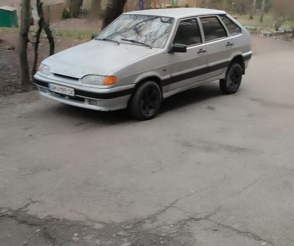 Серый ВАЗ 2114 Самара, объемом двигателя 1.5 л и пробегом 350 тыс. км за 1153 $, фото 1 на Automoto.ua