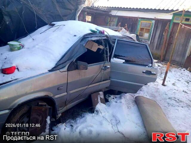 Серый ВАЗ 2114 Самара, объемом двигателя 1.5 л и пробегом 250 тыс. км за 1100 $, фото 1 на Automoto.ua