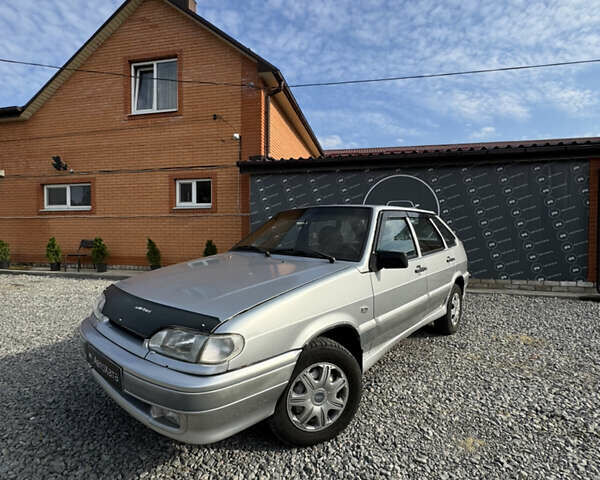 Серый ВАЗ 2114 Самара, объемом двигателя 1.5 л и пробегом 283 тыс. км за 2300 $, фото 1 на Automoto.ua
