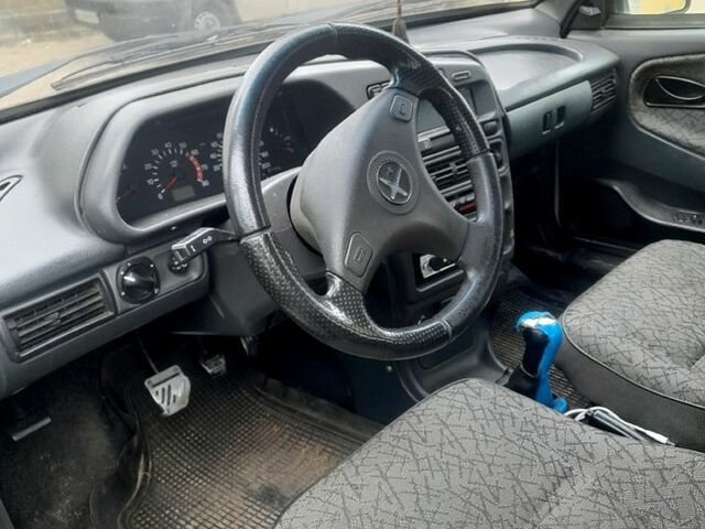 Серый ВАЗ 2114 Самара, объемом двигателя 1.5 л и пробегом 170 тыс. км за 1000 $, фото 1 на Automoto.ua