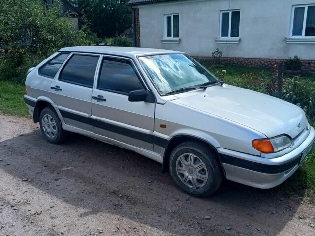 Серый ВАЗ 2114 Самара, объемом двигателя 1.5 л и пробегом 260 тыс. км за 1600 $, фото 1 на Automoto.ua