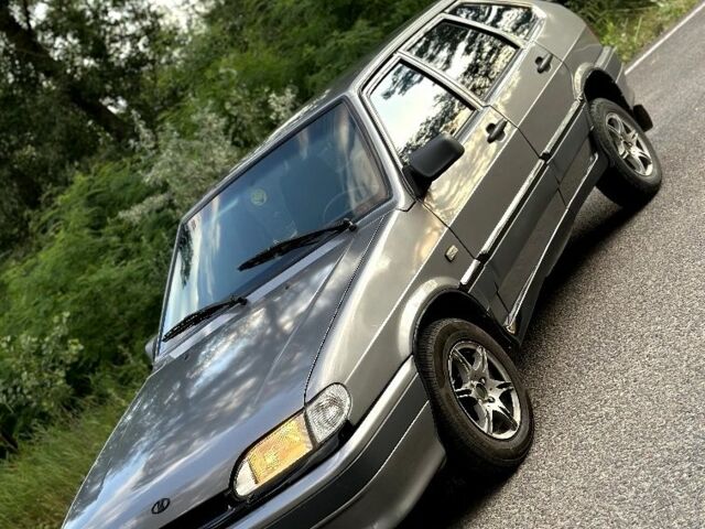 Сірий ВАЗ 2114 Самара, об'ємом двигуна 1.5 л та пробігом 232 тис. км за 1800 $, фото 1 на Automoto.ua