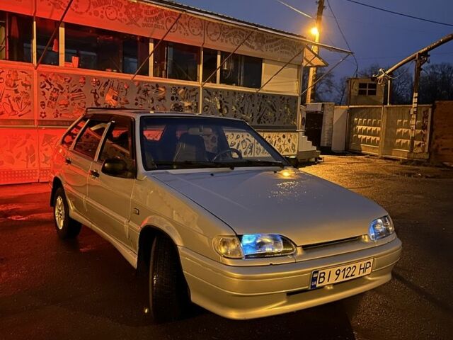 Серый ВАЗ 2114 Самара, объемом двигателя 1.6 л и пробегом 297 тыс. км за 2300 $, фото 1 на Automoto.ua