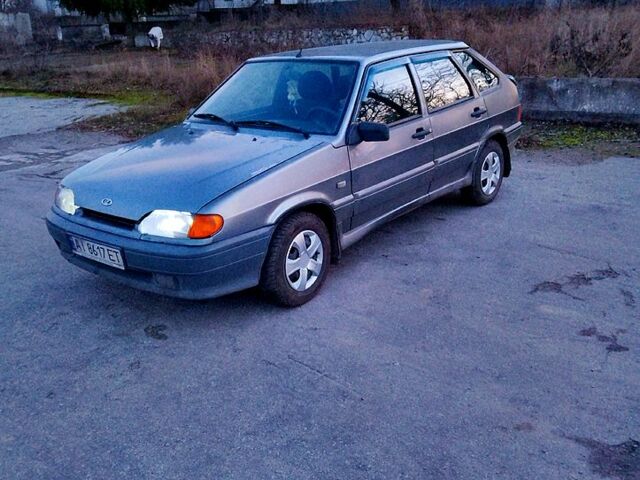 Сірий ВАЗ 2114 Самара, об'ємом двигуна 1.6 л та пробігом 200 тис. км за 1950 $, фото 1 на Automoto.ua