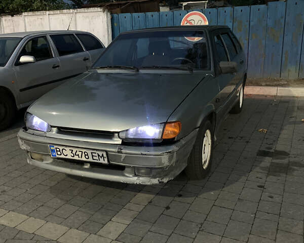 Серый ВАЗ 2114 Самара, объемом двигателя 1.6 л и пробегом 216 тыс. км за 1100 $, фото 1 на Automoto.ua