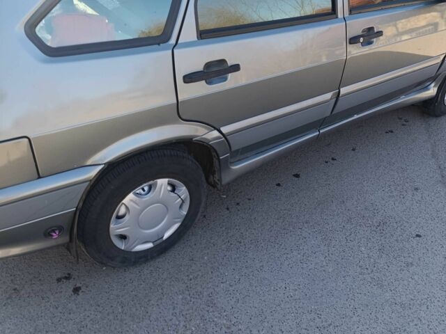 Сірий ВАЗ 2114 Самара, об'ємом двигуна 1.6 л та пробігом 138 тис. км за 3000 $, фото 1 на Automoto.ua