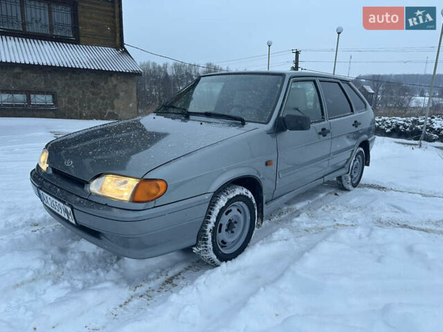 Серый ВАЗ 2114 Самара, объемом двигателя 1.6 л и пробегом 200 тыс. км за 2500 $, фото 1 на Automoto.ua
