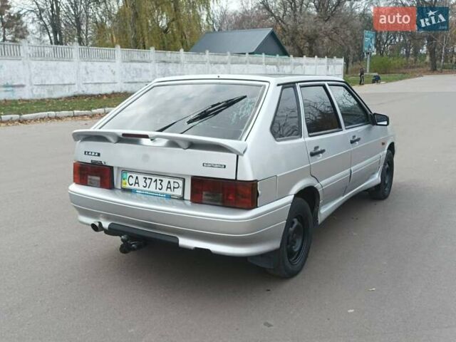 Серый ВАЗ 2114 Самара, объемом двигателя 1.6 л и пробегом 200 тыс. км за 2300 $, фото 1 на Automoto.ua