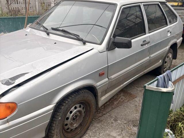 Серый ВАЗ 2114 Самара, объемом двигателя 1.6 л и пробегом 300 тыс. км за 903 $, фото 1 на Automoto.ua