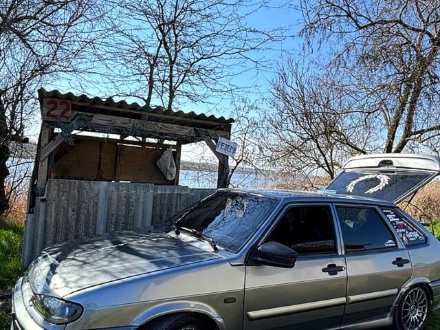 Серый ВАЗ 2114 Самара, объемом двигателя 1.6 л и пробегом 320 тыс. км за 3500 $, фото 1 на Automoto.ua