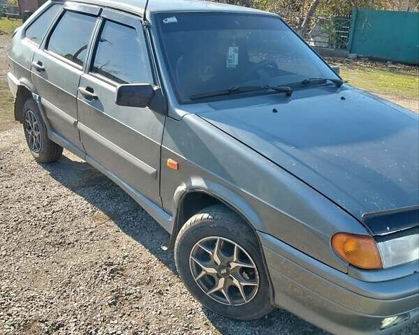 Серый ВАЗ 2114 Самара, объемом двигателя 1.6 л и пробегом 245 тыс. км за 2000 $, фото 1 на Automoto.ua