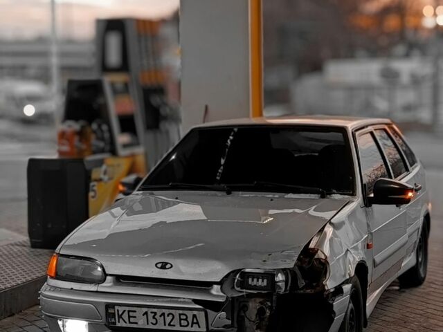 Серый ВАЗ 2114 Самара, объемом двигателя 1.6 л и пробегом 180 тыс. км за 2400 $, фото 1 на Automoto.ua