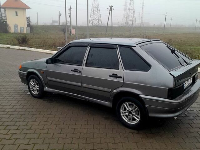 Серый ВАЗ 2114 Самара, объемом двигателя 1.6 л и пробегом 225 тыс. км за 1950 $, фото 1 на Automoto.ua