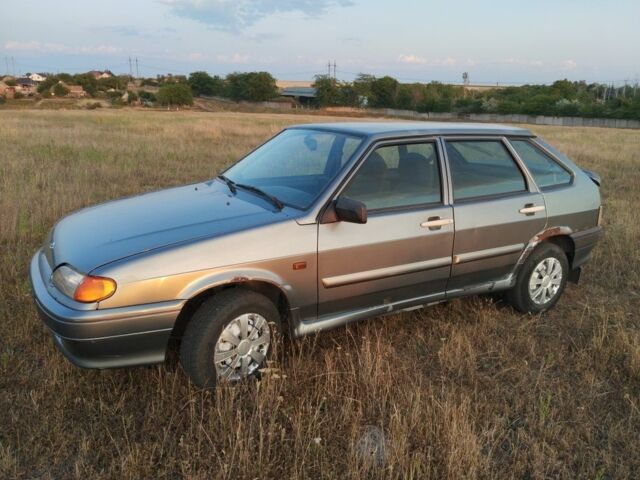 Серый ВАЗ 2114 Самара, объемом двигателя 1.6 л и пробегом 130 тыс. км за 1600 $, фото 1 на Automoto.ua