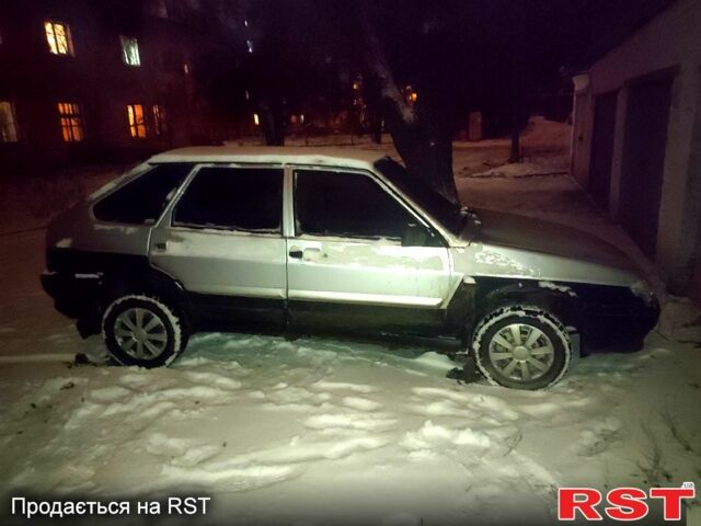 Сірий ВАЗ 2114 Самара, об'ємом двигуна 1.6 л та пробігом 327 тис. км за 1450 $, фото 1 на Automoto.ua