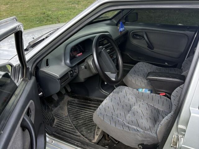 Сірий ВАЗ 2114 Самара, об'ємом двигуна 1.6 л та пробігом 130 тис. км за 2691 $, фото 1 на Automoto.ua