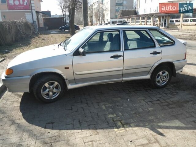 Серый ВАЗ 2114 Самара, объемом двигателя 1.6 л и пробегом 300 тыс. км за 1800 $, фото 1 на Automoto.ua