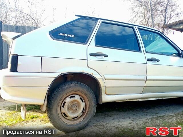 Серый ВАЗ 2114 Самара, объемом двигателя 1.6 л и пробегом 177 тыс. км за 1800 $, фото 1 на Automoto.ua