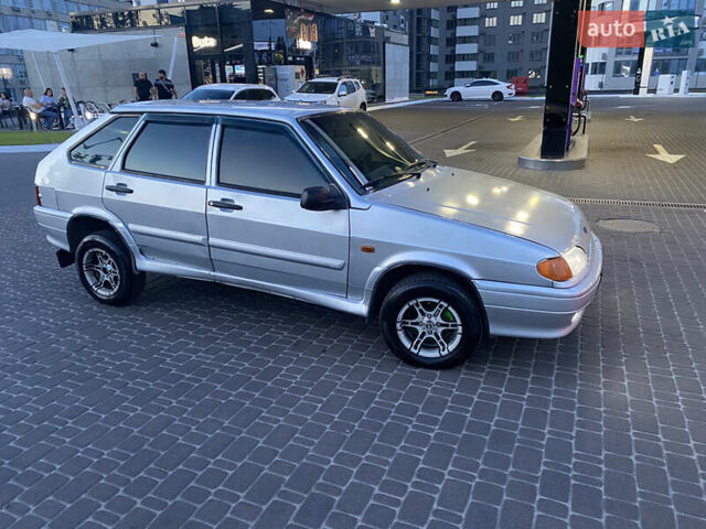 Серый ВАЗ 2114 Самара, объемом двигателя 1.6 л и пробегом 160 тыс. км за 2800 $, фото 1 на Automoto.ua