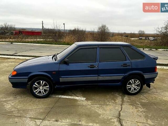 Синий ВАЗ 2114 Самара, объемом двигателя 1.5 л и пробегом 160 тыс. км за 2000 $, фото 1 на Automoto.ua