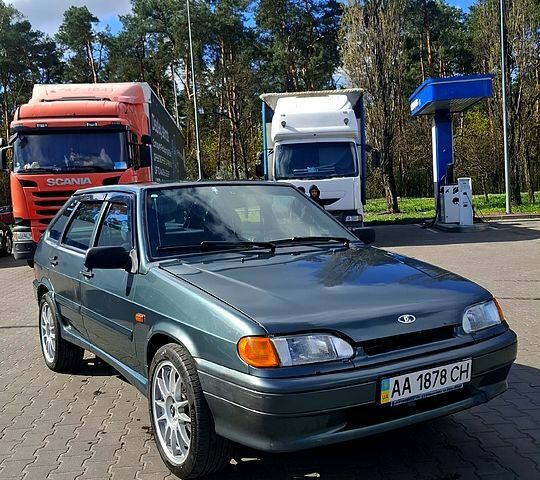 Зелений ВАЗ 2114 Самара, об'ємом двигуна 1.6 л та пробігом 87 тис. км за 2500 $, фото 1 на Automoto.ua