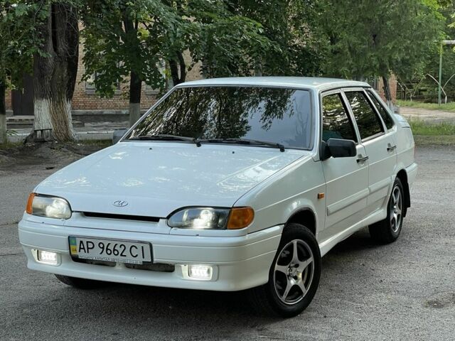 Белый ВАЗ 2115 Самара, объемом двигателя 1.6 л и пробегом 108 тыс. км за 3200 $, фото 1 на Automoto.ua
