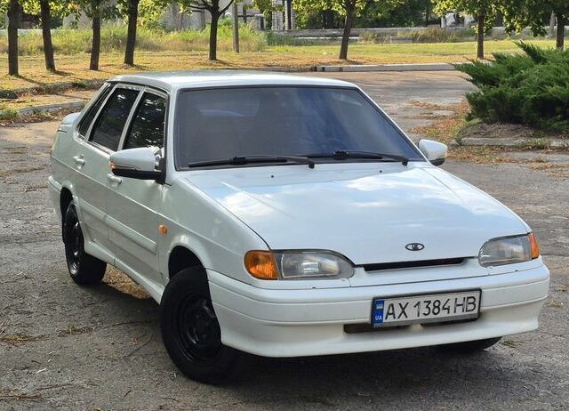 Білий ВАЗ 2115 Самара, об'ємом двигуна 1.6 л та пробігом 160 тис. км за 2000 $, фото 1 на Automoto.ua