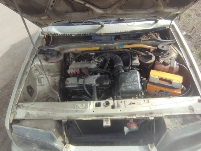 Бежевый ВАЗ 2115 Самара, объемом двигателя 0 л и пробегом 200 тыс. км за 1061 $, фото 1 на Automoto.ua