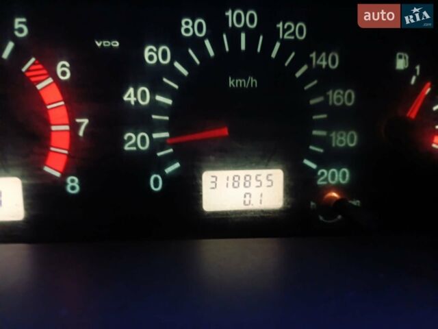 Чорний ВАЗ 2115 Самара, об'ємом двигуна 1.6 л та пробігом 319 тис. км за 1800 $, фото 1 на Automoto.ua