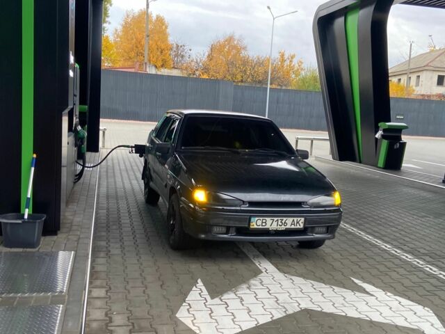 Черный ВАЗ 2115 Самара, объемом двигателя 1.6 л и пробегом 420 тыс. км за 2000 $, фото 1 на Automoto.ua