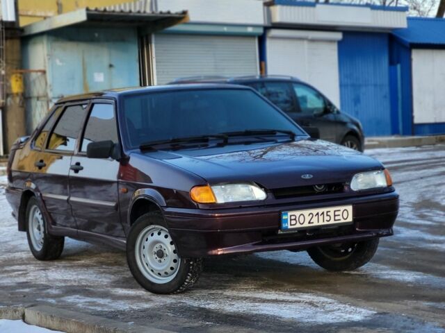 Красный ВАЗ 2115 Самара, объемом двигателя 1.6 л и пробегом 97 тыс. км за 3100 $, фото 1 на Automoto.ua