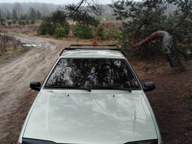 Серый ВАЗ 2115 Самара, объемом двигателя 1.5 л и пробегом 250 тыс. км за 900 $, фото 1 на Automoto.ua