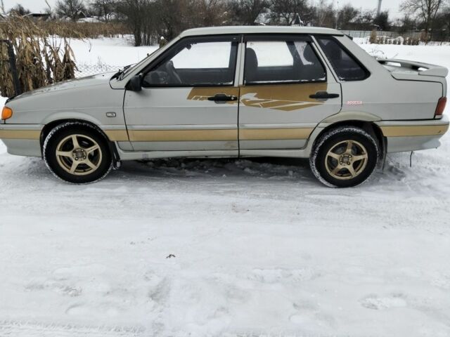 Серый ВАЗ 2115 Самара, объемом двигателя 1 л и пробегом 253 тыс. км за 1800 $, фото 1 на Automoto.ua