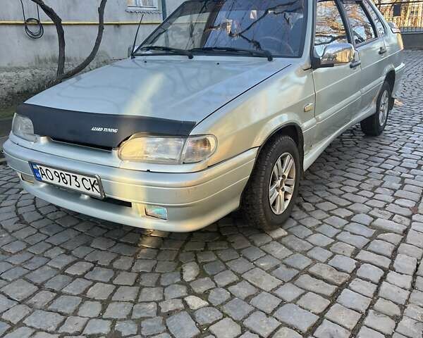 Серый ВАЗ 2115 Самара, объемом двигателя 1.5 л и пробегом 150 тыс. км за 2400 $, фото 1 на Automoto.ua