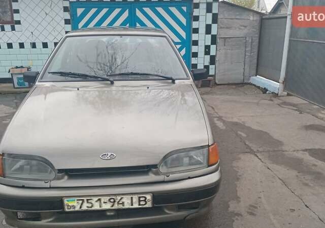 Серый ВАЗ 2115 Самара, объемом двигателя 1.5 л и пробегом 330 тыс. км за 1500 $, фото 1 на Automoto.ua