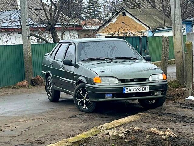 Серый ВАЗ 2115 Самара, объемом двигателя 1.5 л и пробегом 111 тыс. км за 1800 $, фото 1 на Automoto.ua
