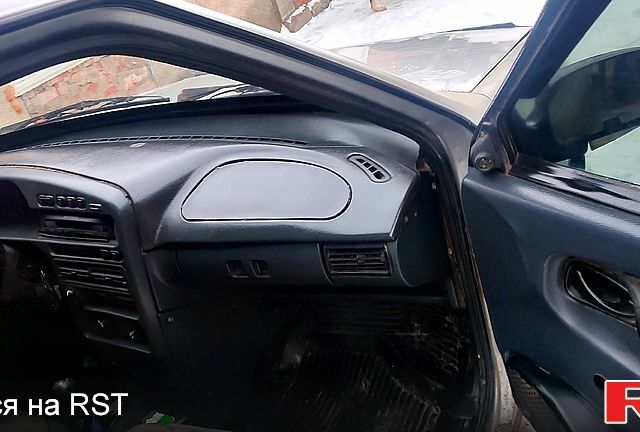 Серый ВАЗ 2115 Самара, объемом двигателя 1.5 л и пробегом 300 тыс. км за 1150 $, фото 1 на Automoto.ua